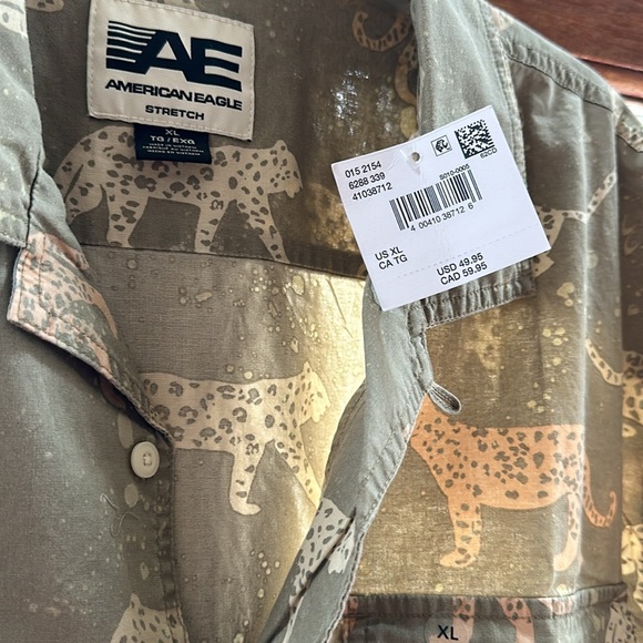 American Eagle Stretch Printed Button-Up Poolside Shirt - Picture 3 of 9
